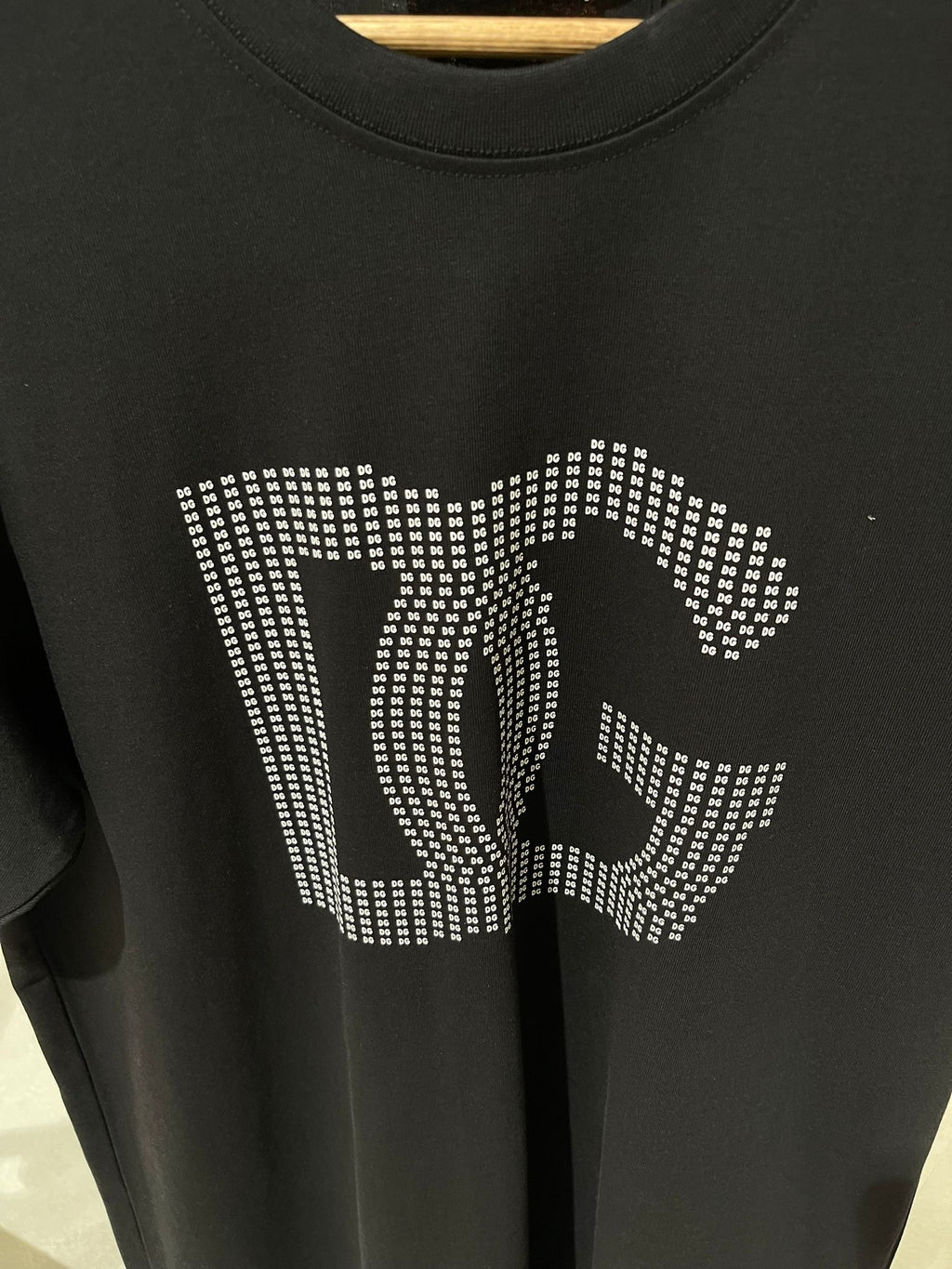 Tricou DG