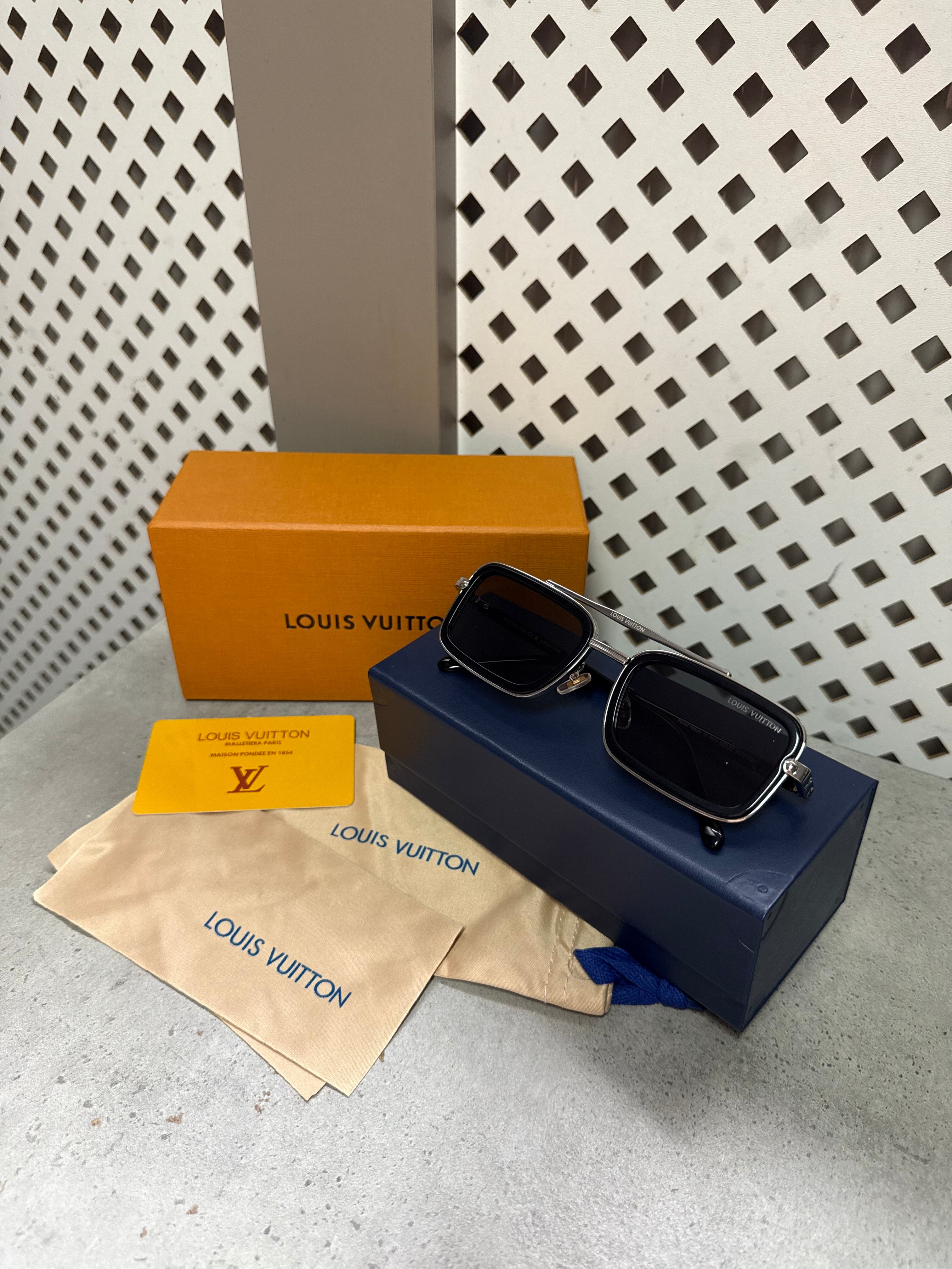 Ochelari Lv