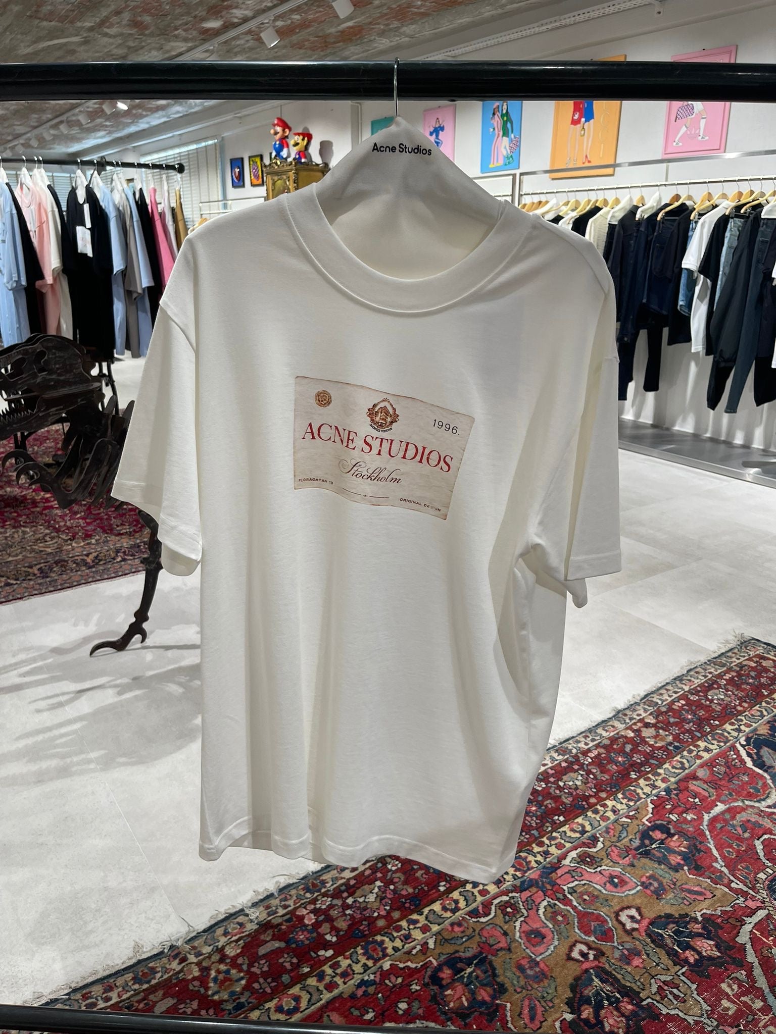 Tricou Acne