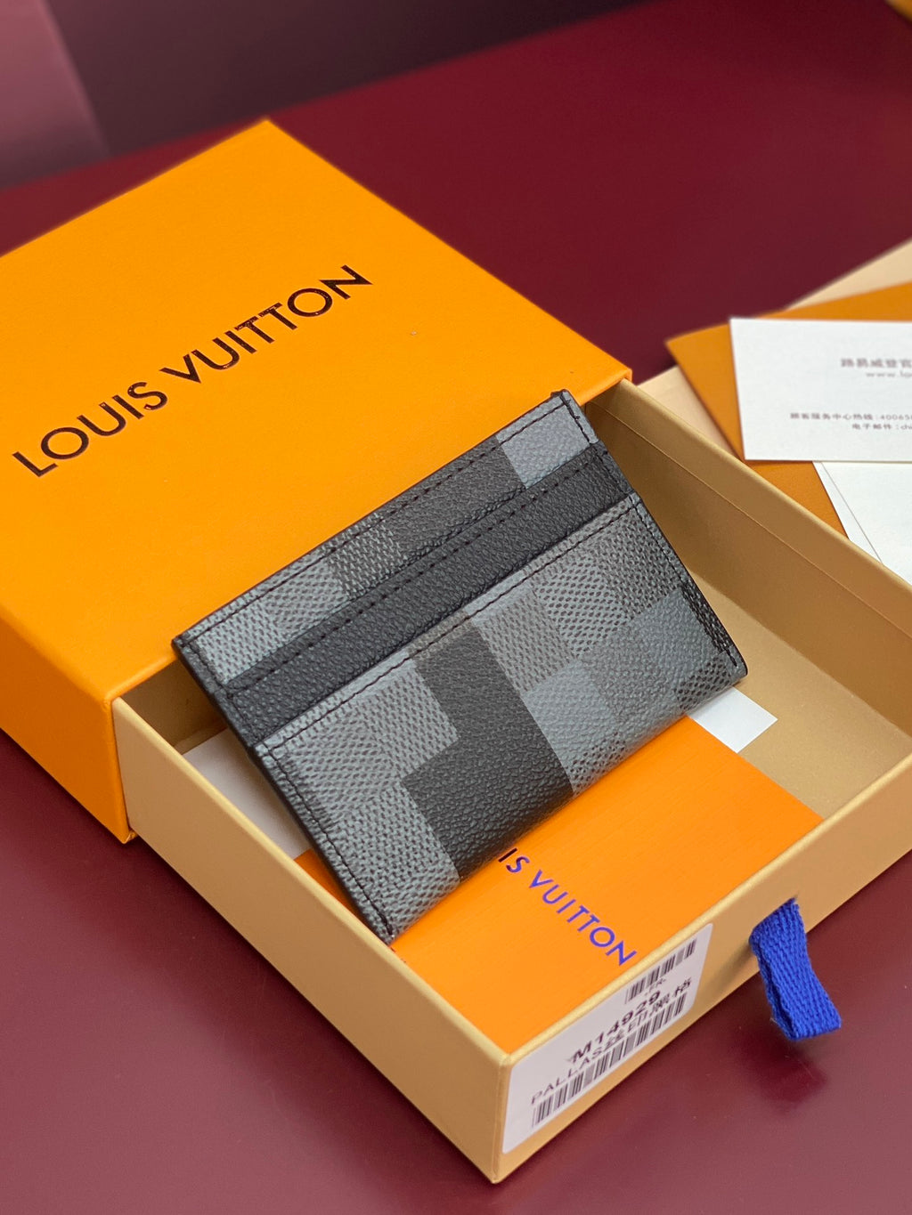 Cardholder Lv
