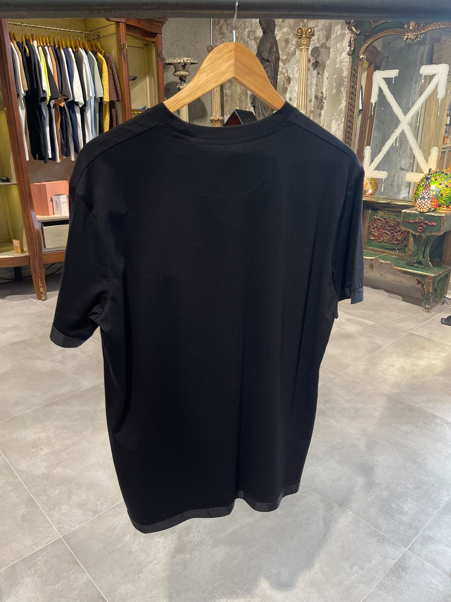 Tricou Val€ntino