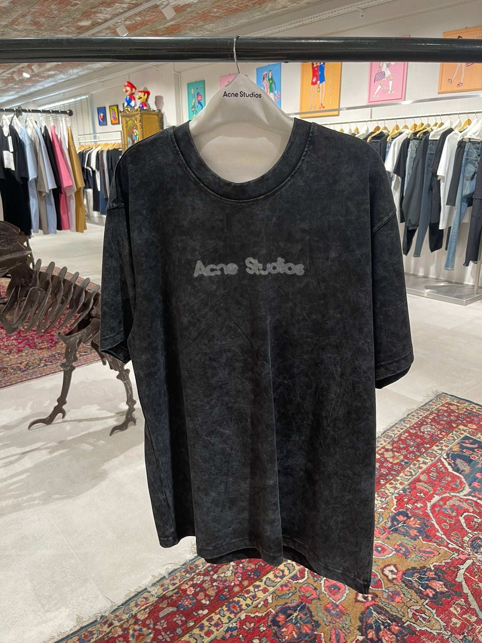 Tricou Acne
