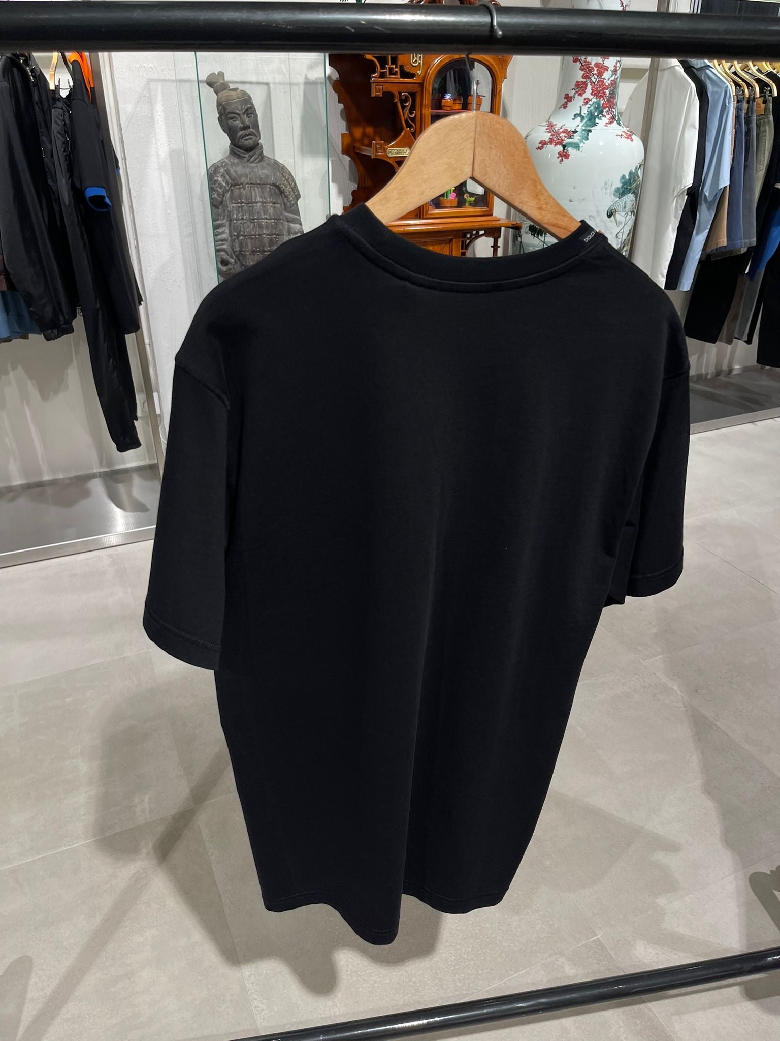 Tricou DG