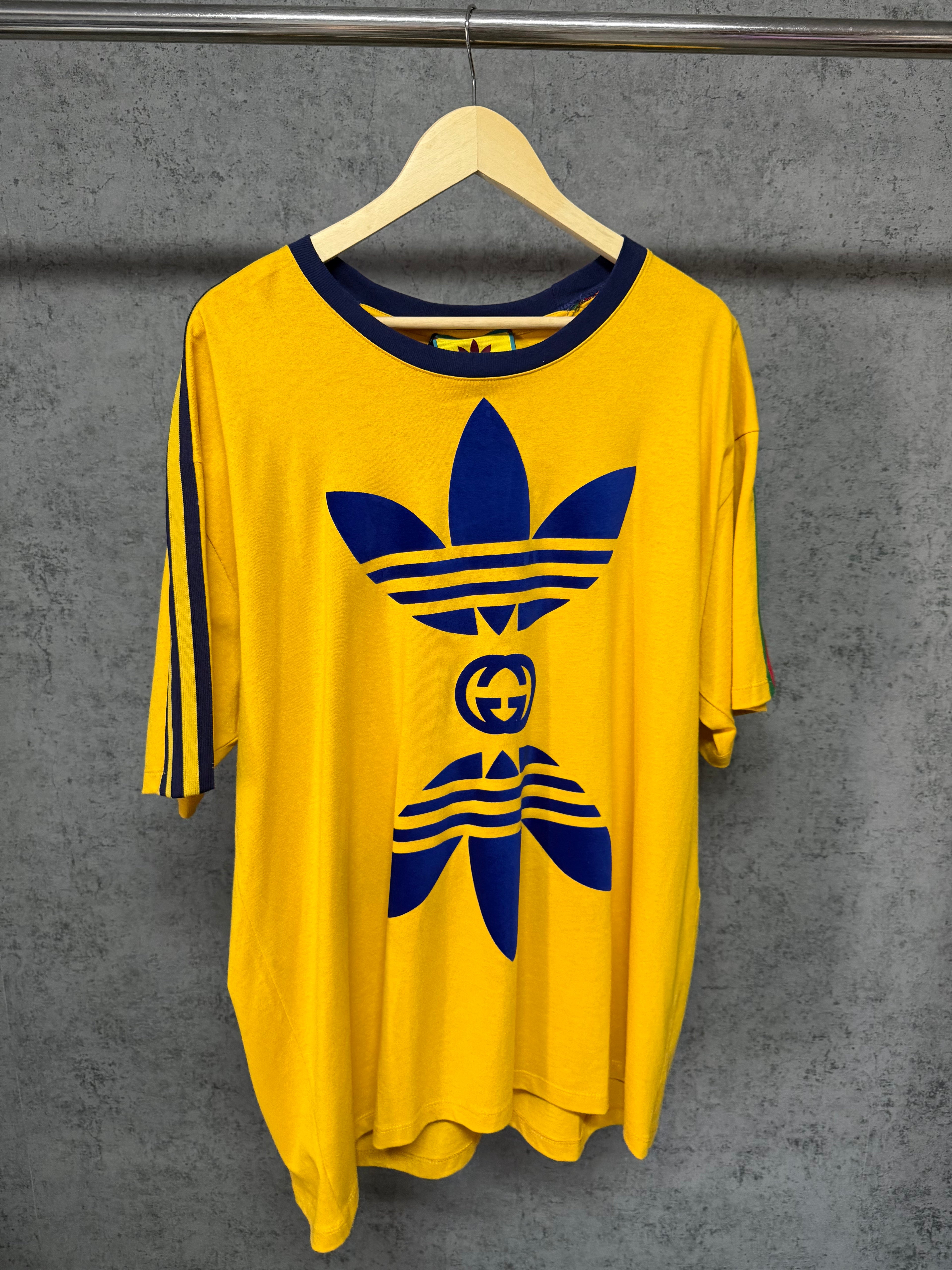 Tricou GG