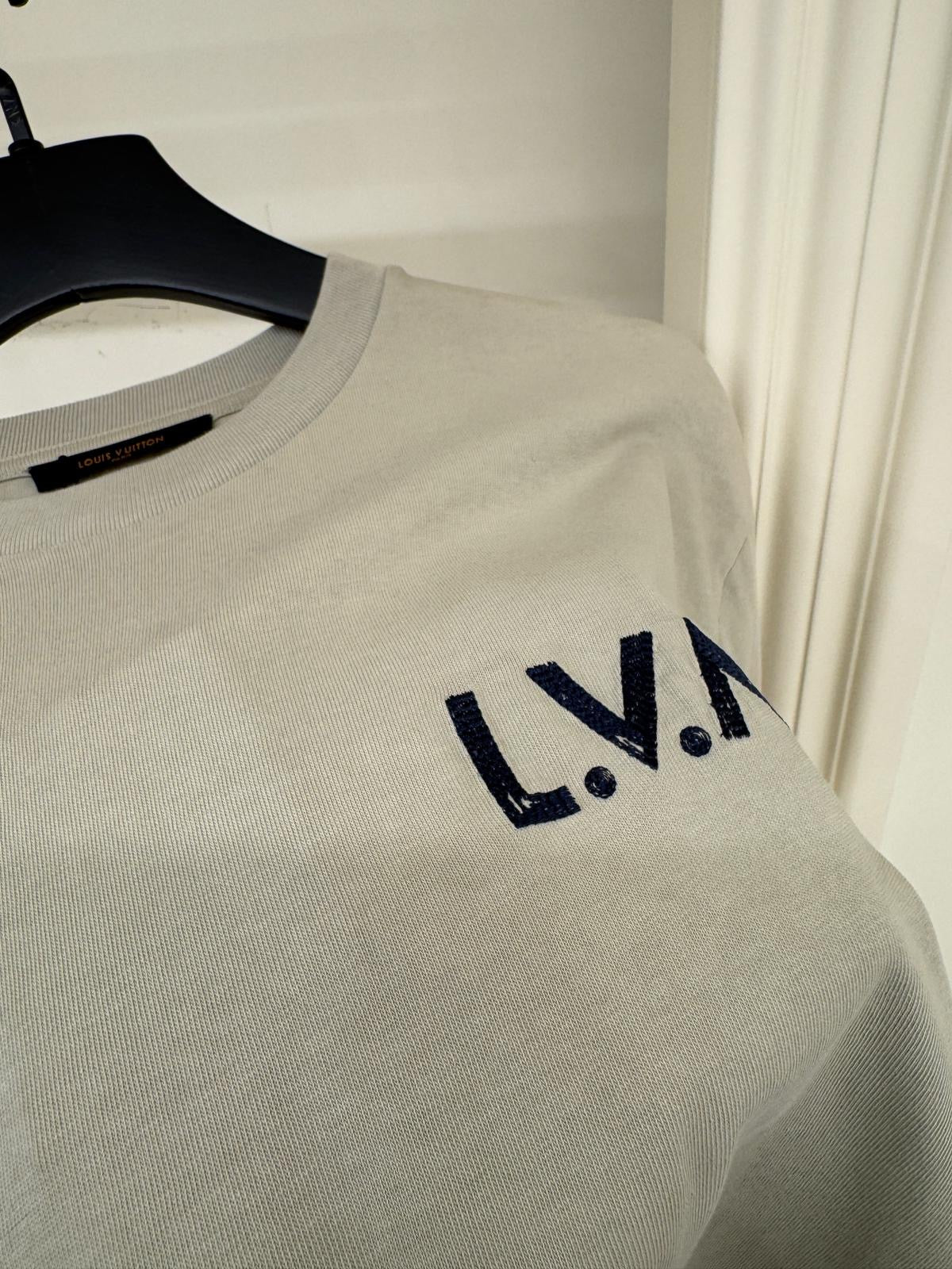 Tricou Lv