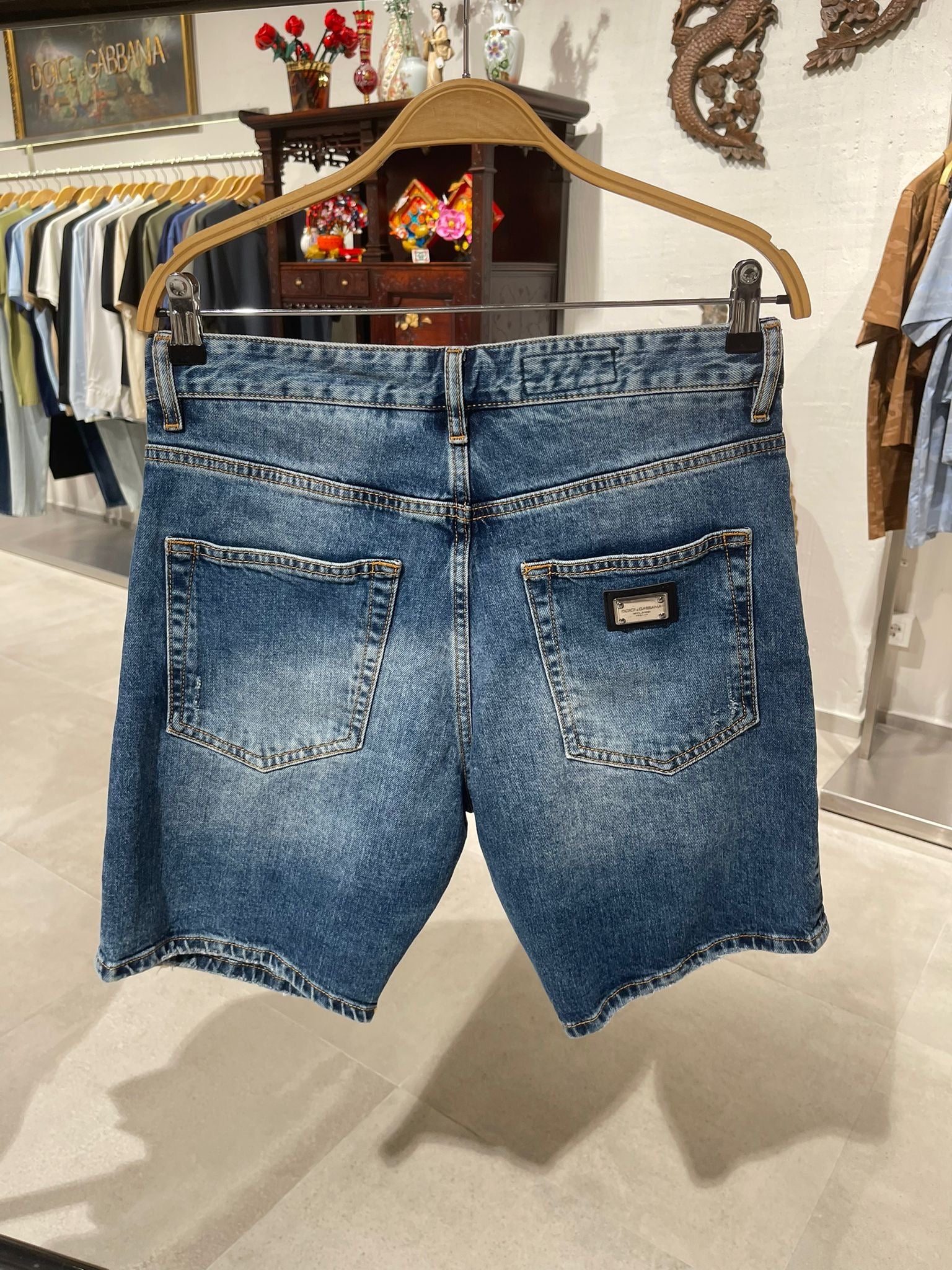 Blugi DG