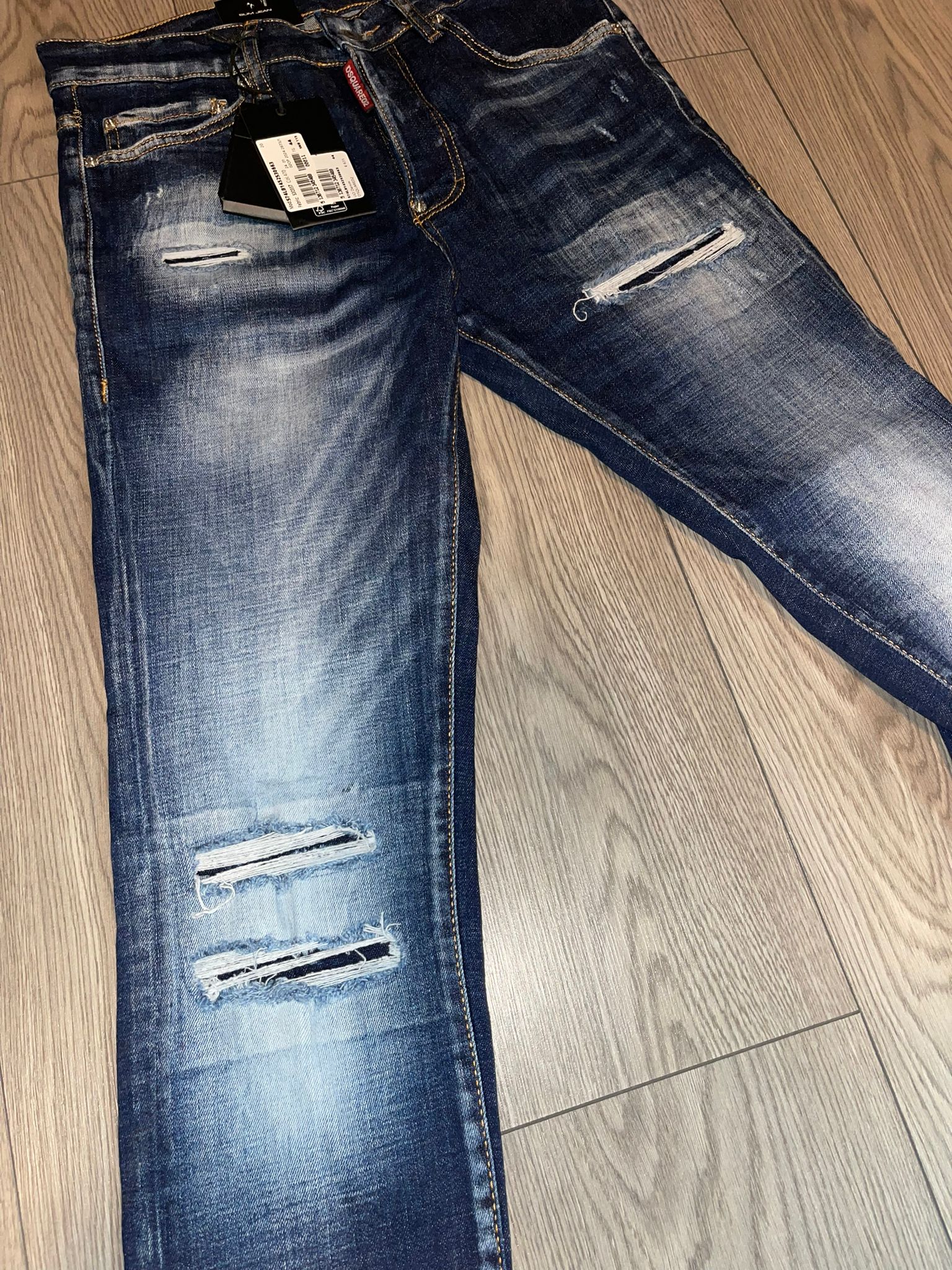 Blugi Dsq2