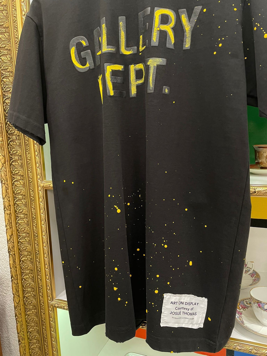 Tricou Gallery D€pt