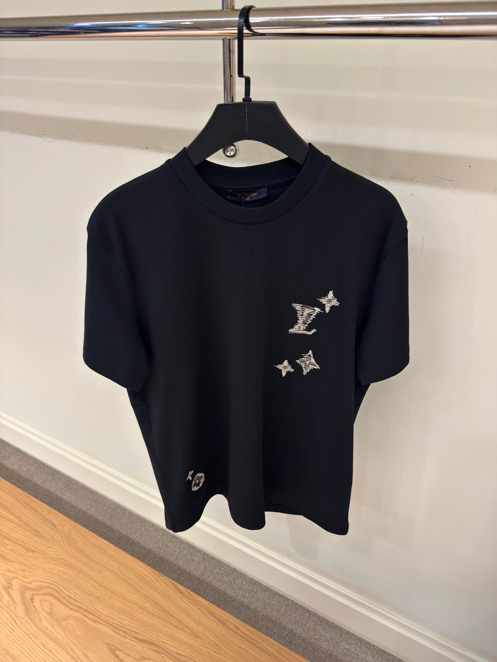 Tricou Lv
