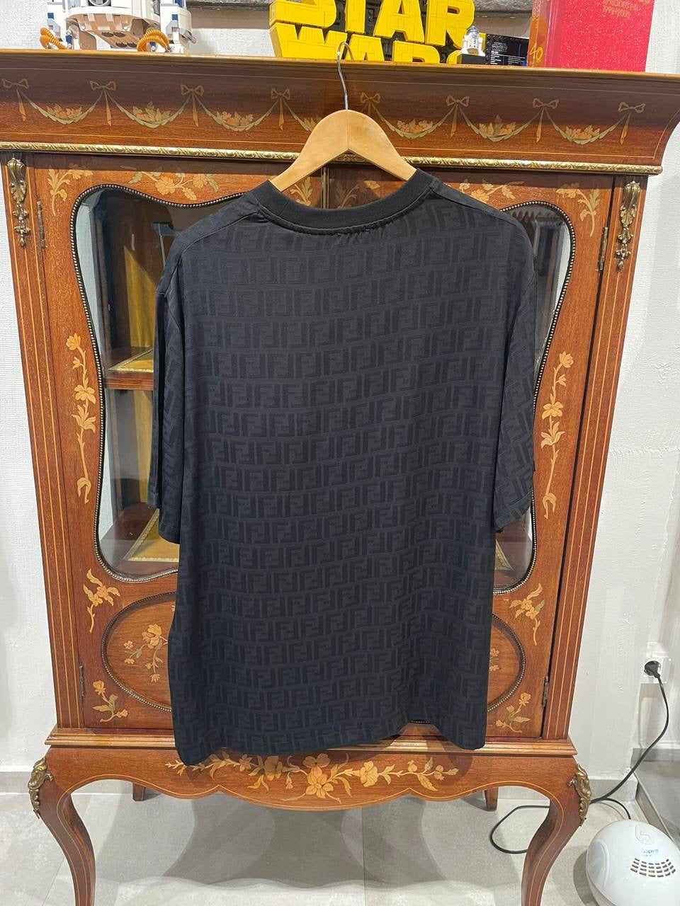 Tricou F€ndi