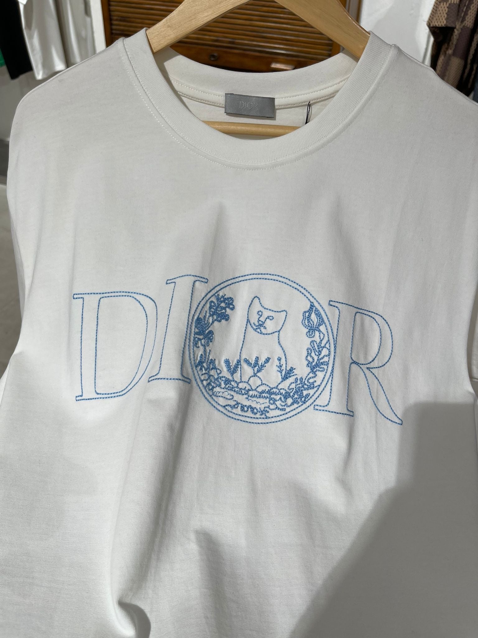 Tricou D!or