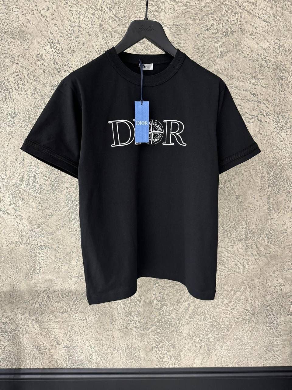 Tricou D!or