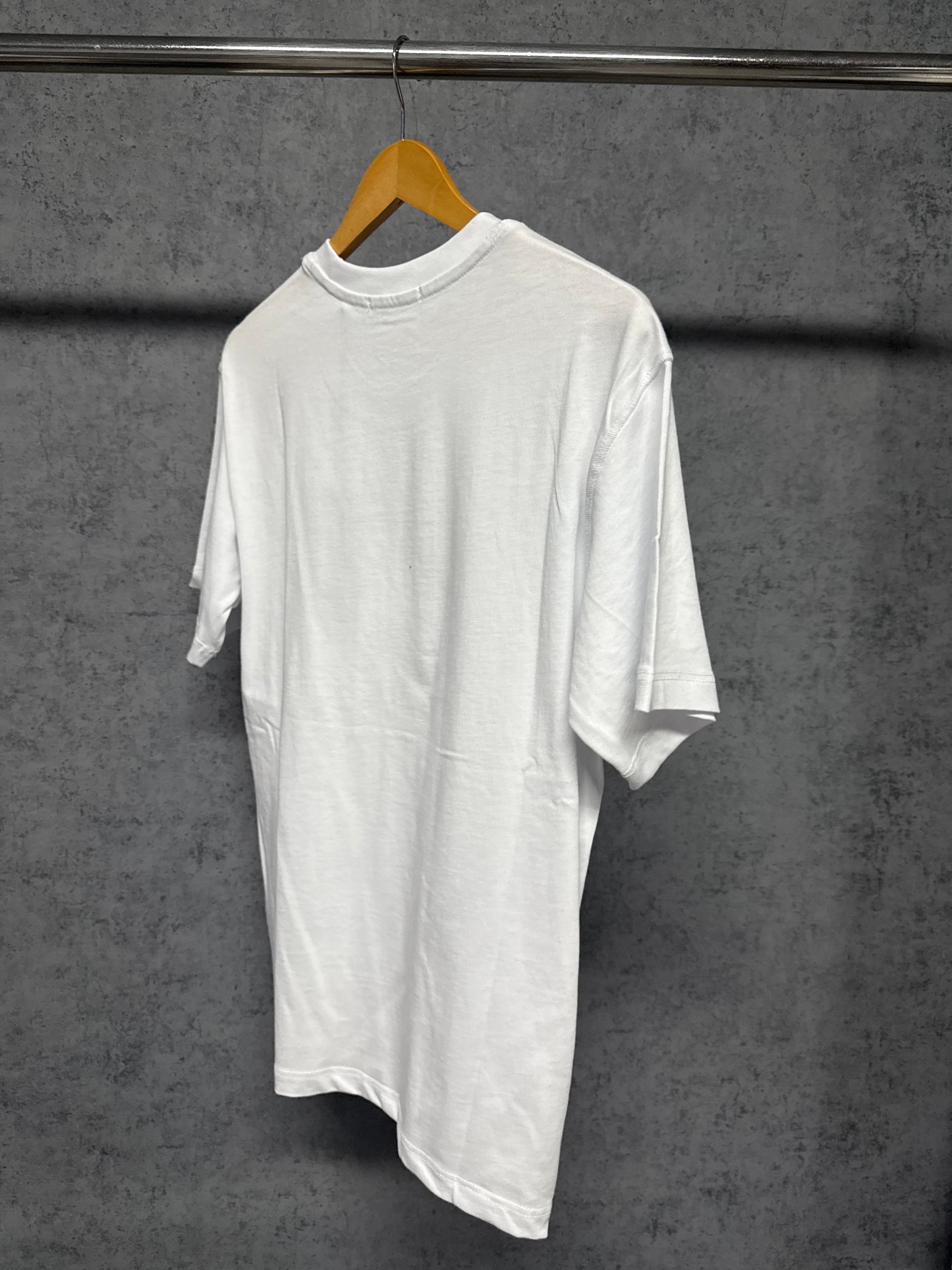 Tricou DG
