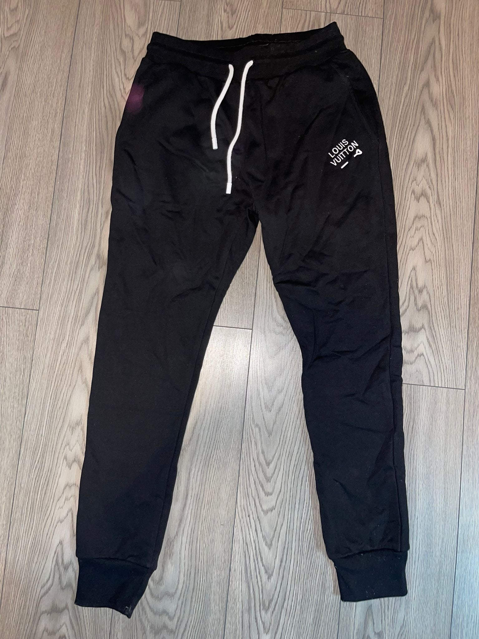 Pantaloni de trening Lv