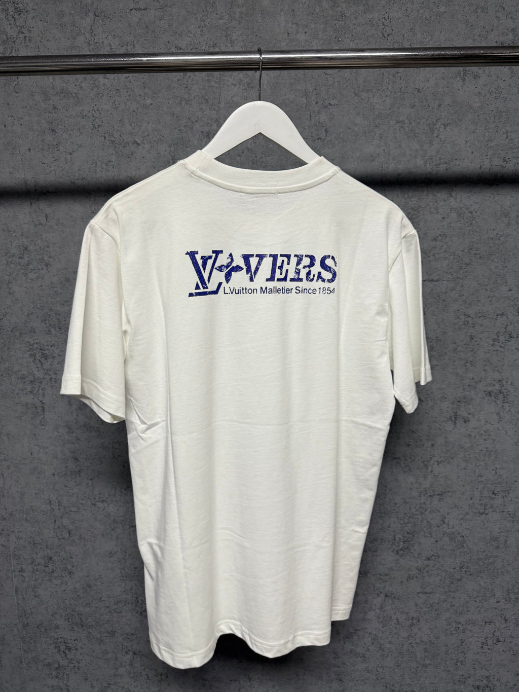 Tricou Lv