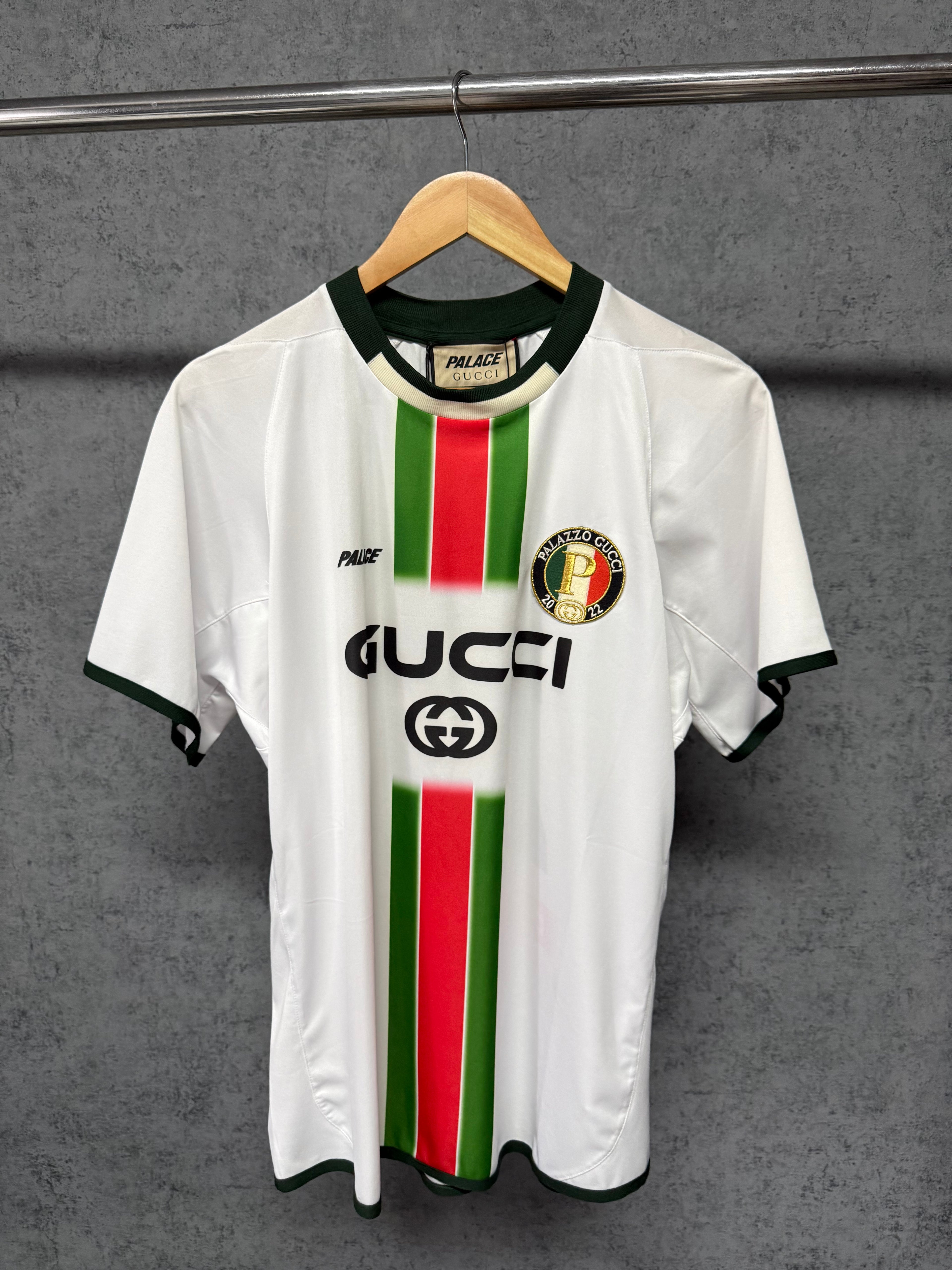 Tricou GG