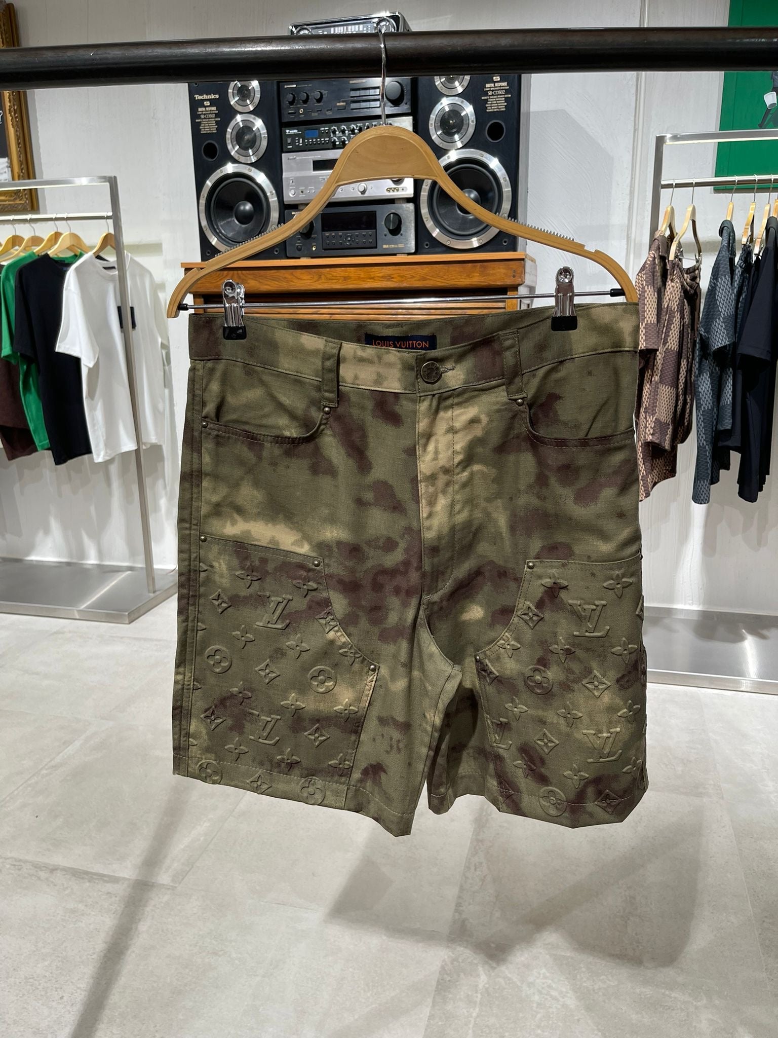 Pantaloni Lv