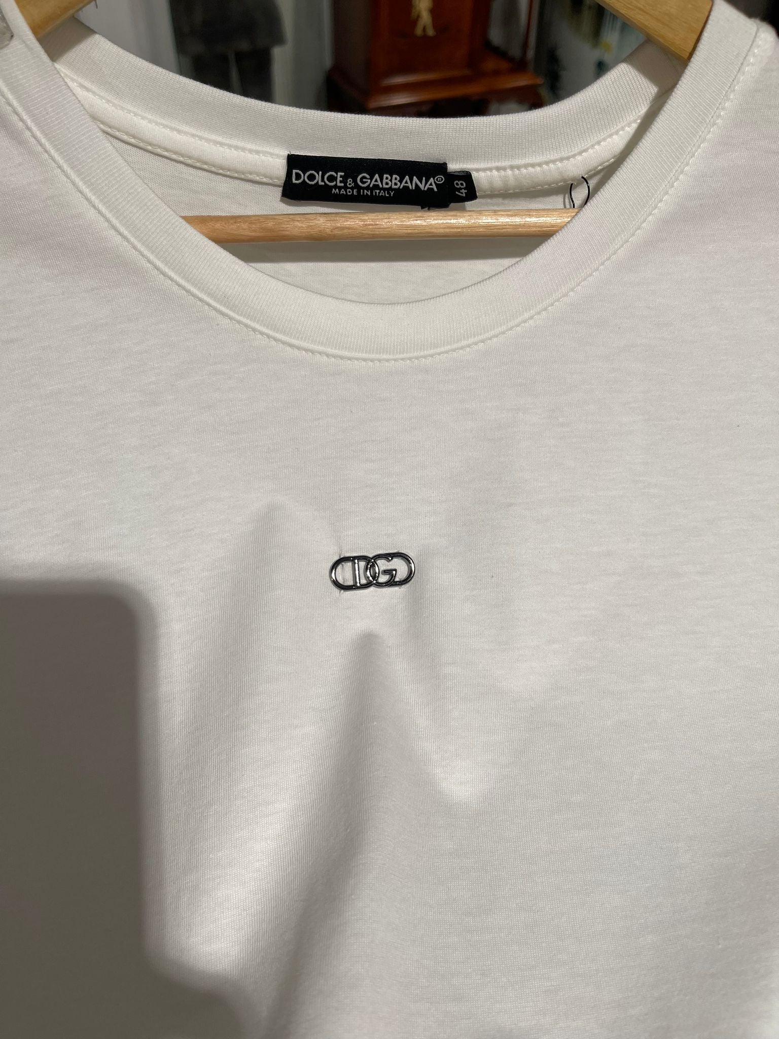 Tricou DG
