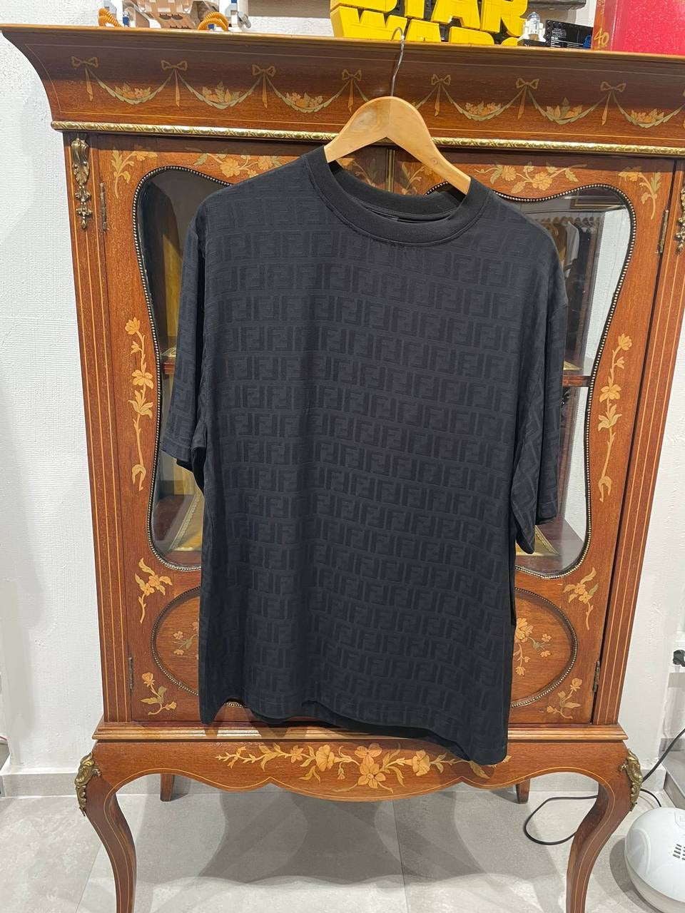Tricou F€ndi