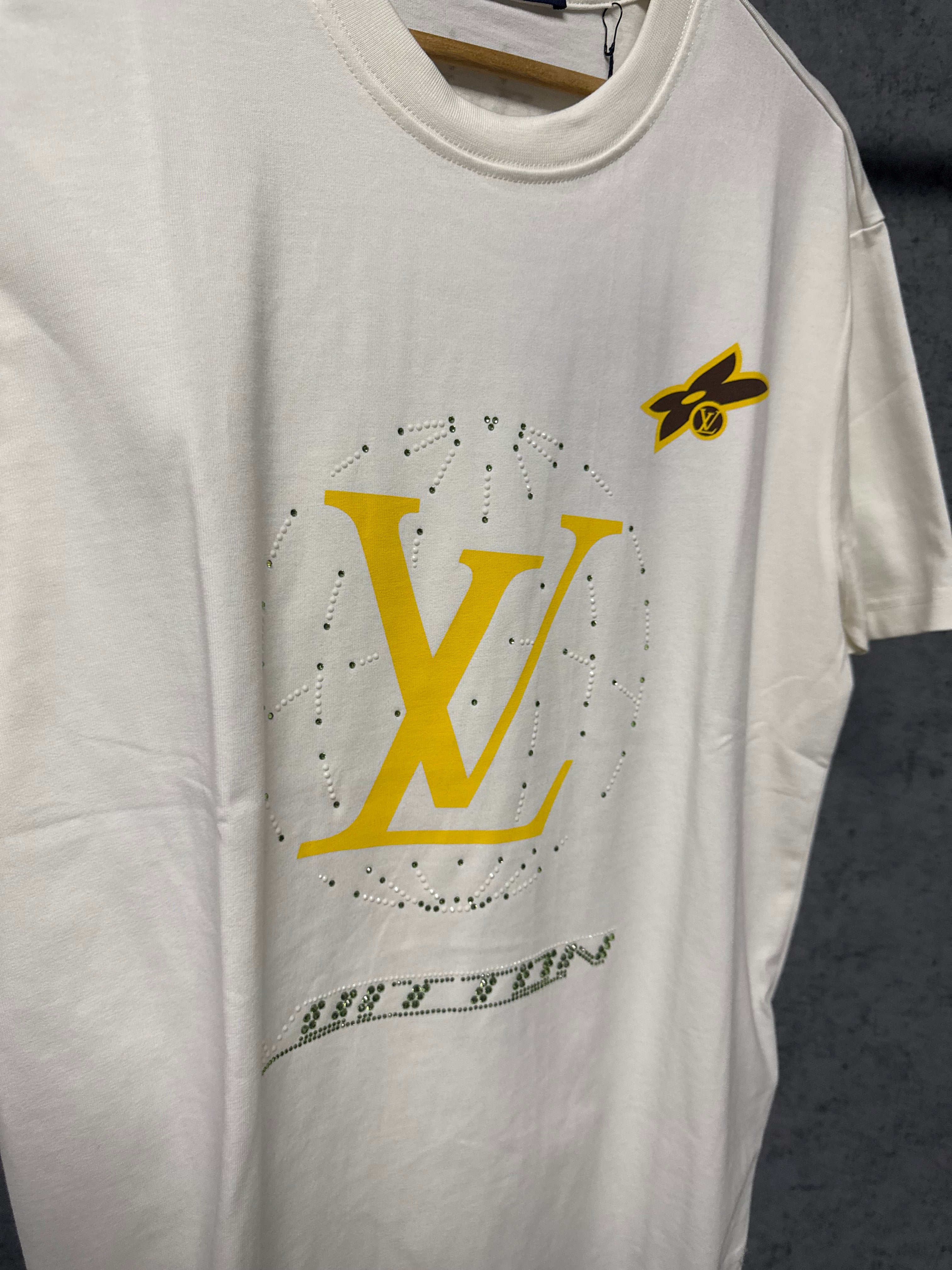 Tricou Lv