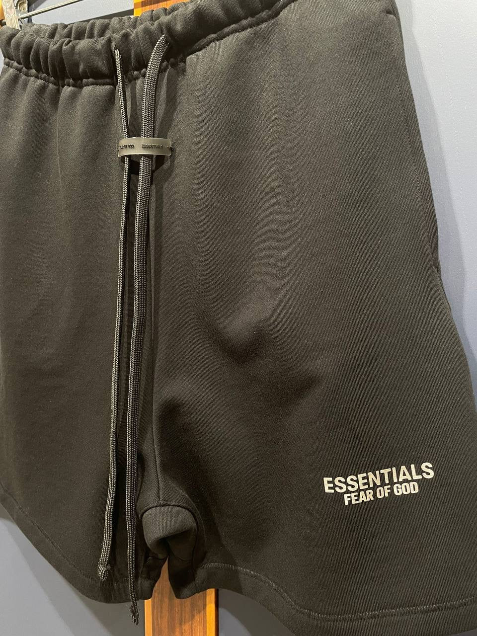 Pantaloni scurti Essentials