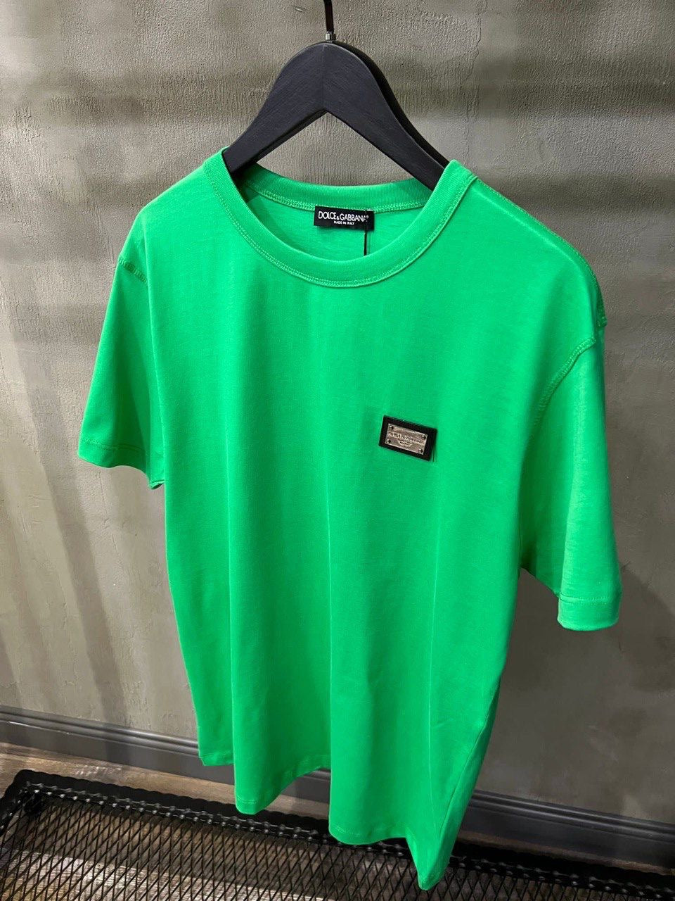 Tricou DG