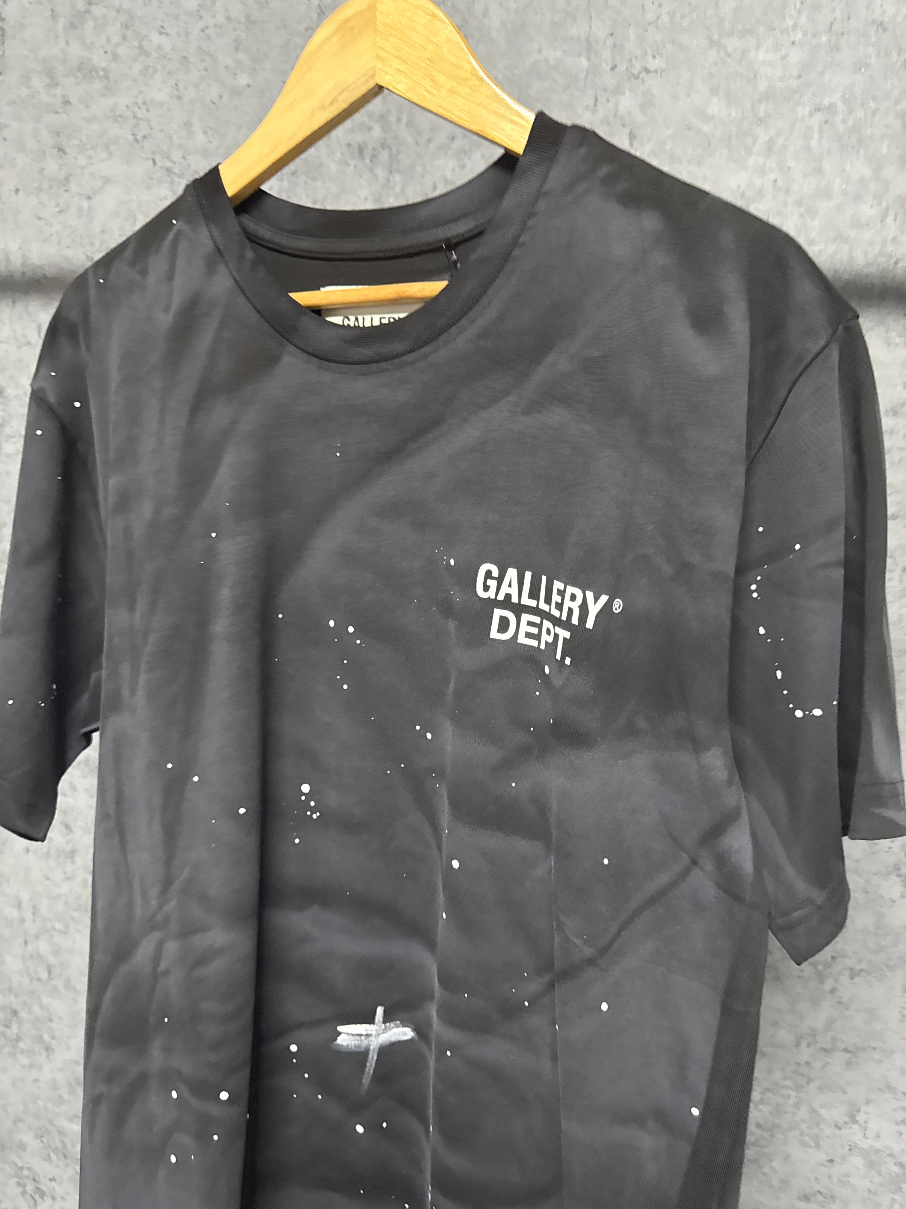 Tricou Gallery D€pt