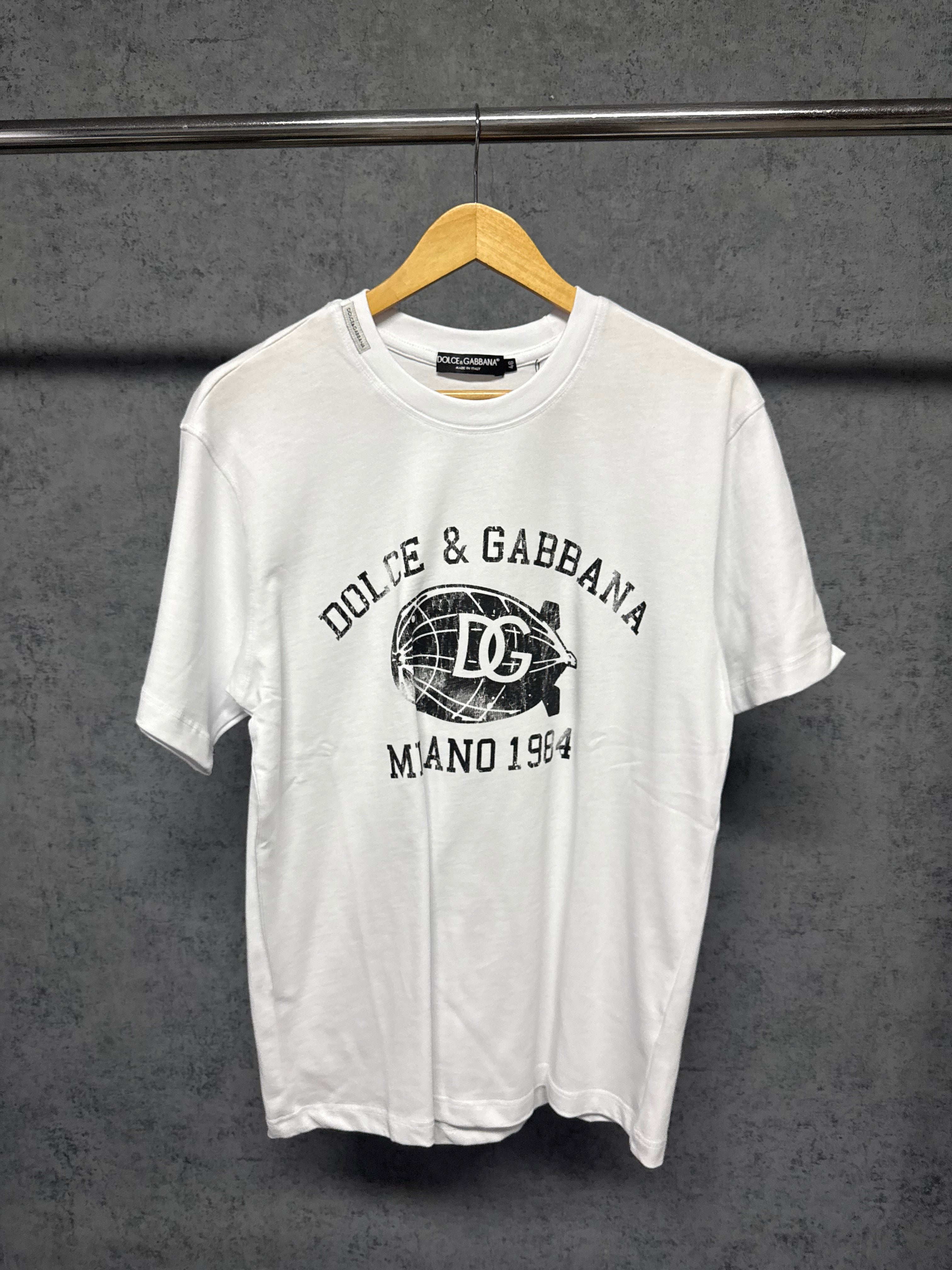 Tricou DG