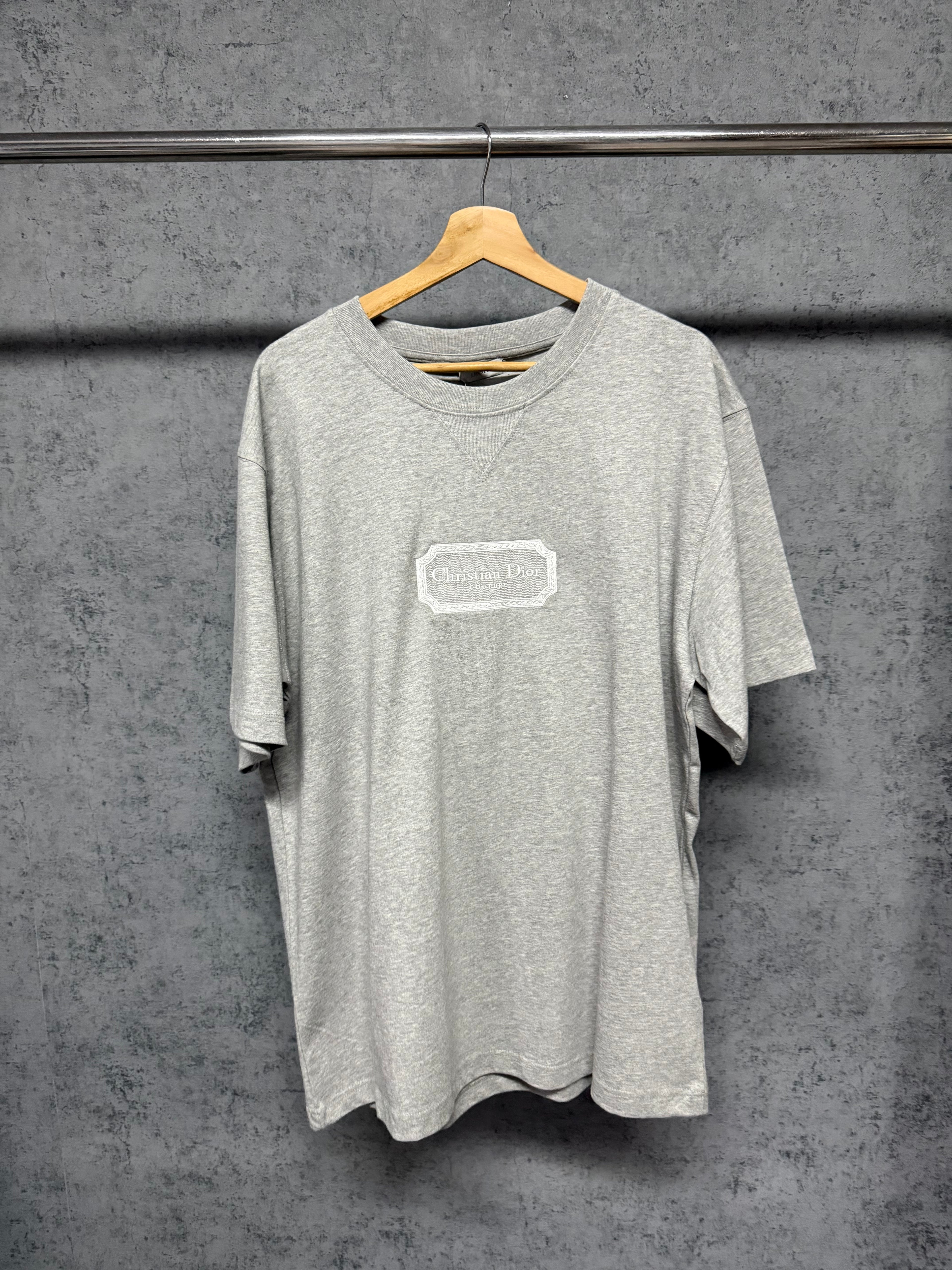 Tricou D!or