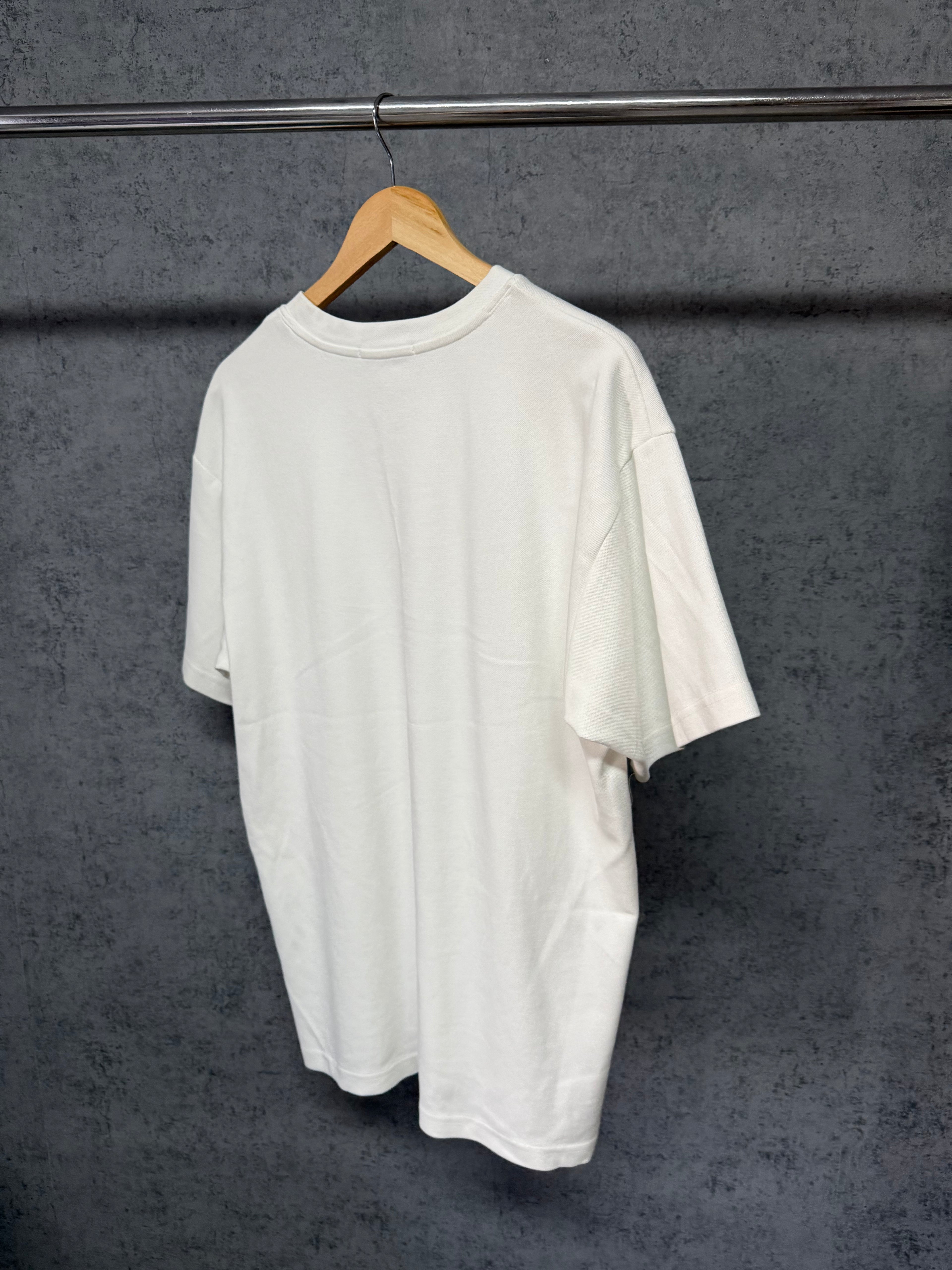 Tricou DG