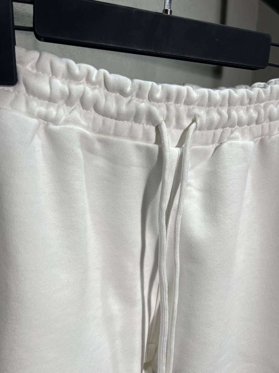 Pantaloni scurti Giv€nchy