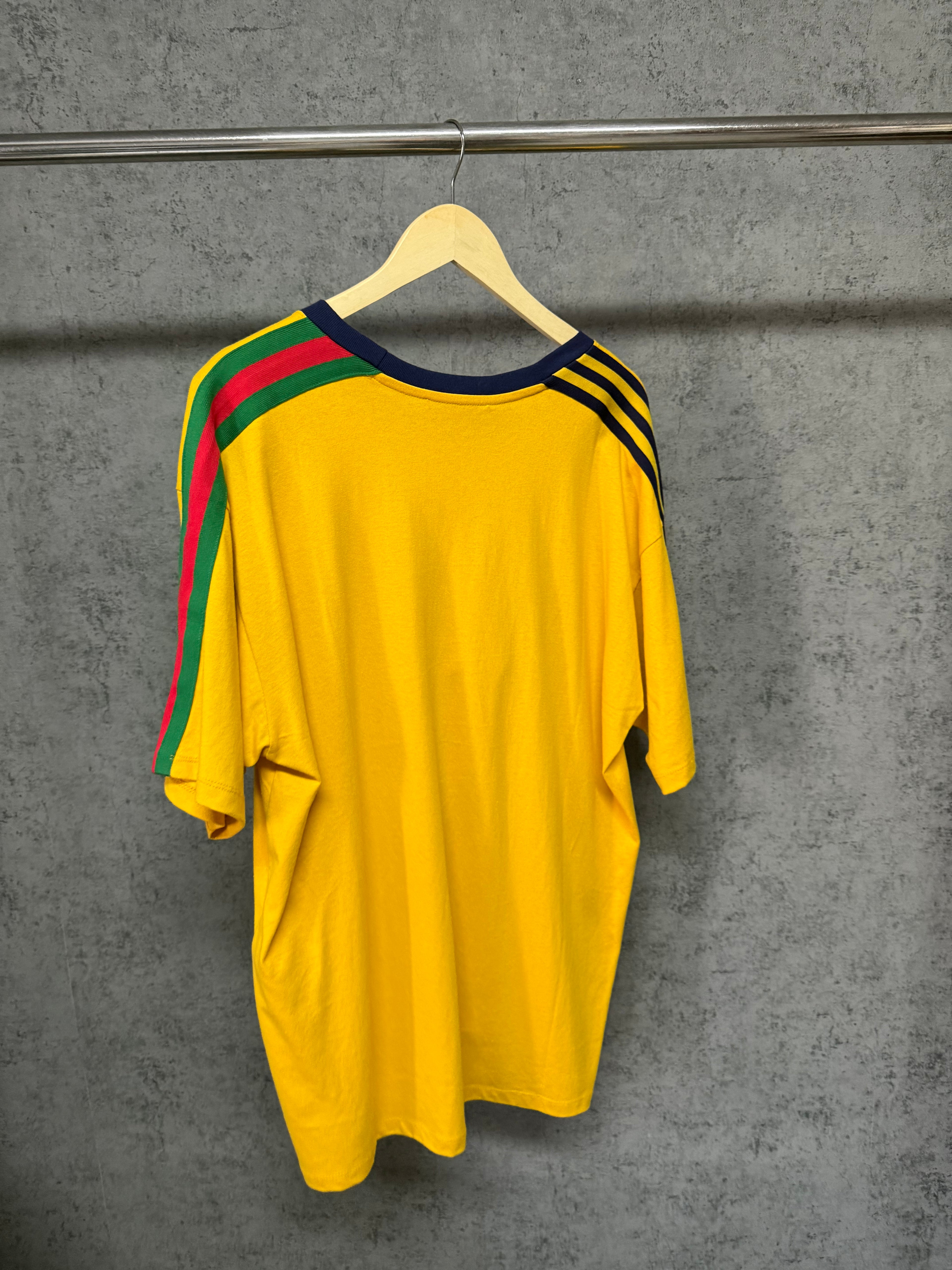 Tricou GG