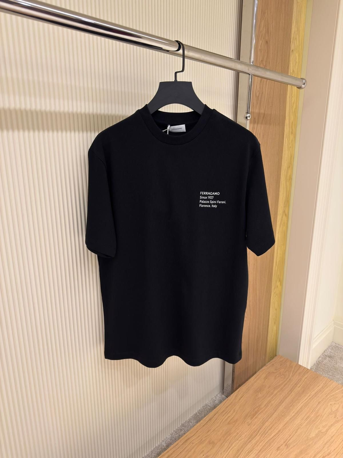 Tricou F€ragamo