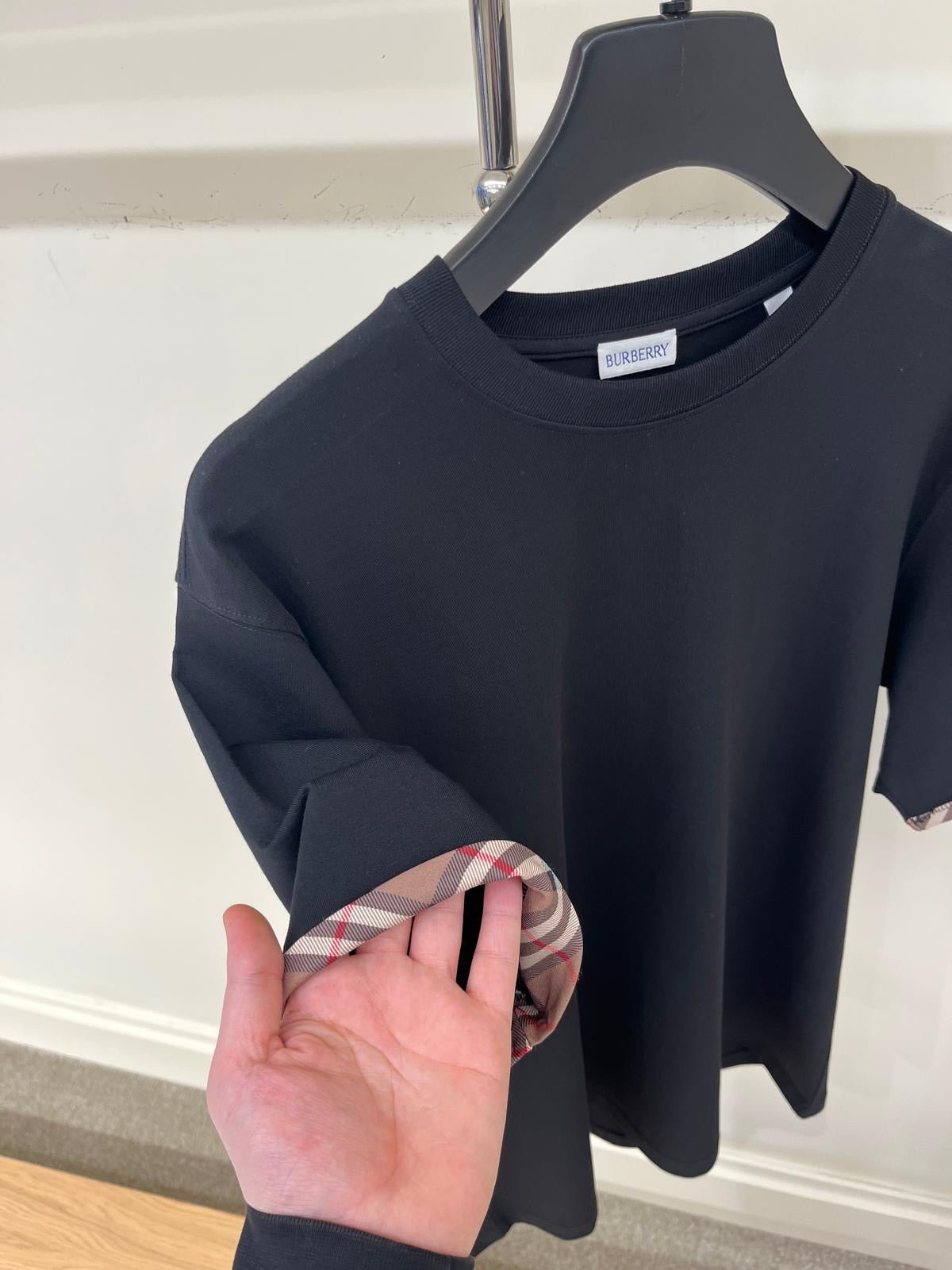 Tricou Burb€rry