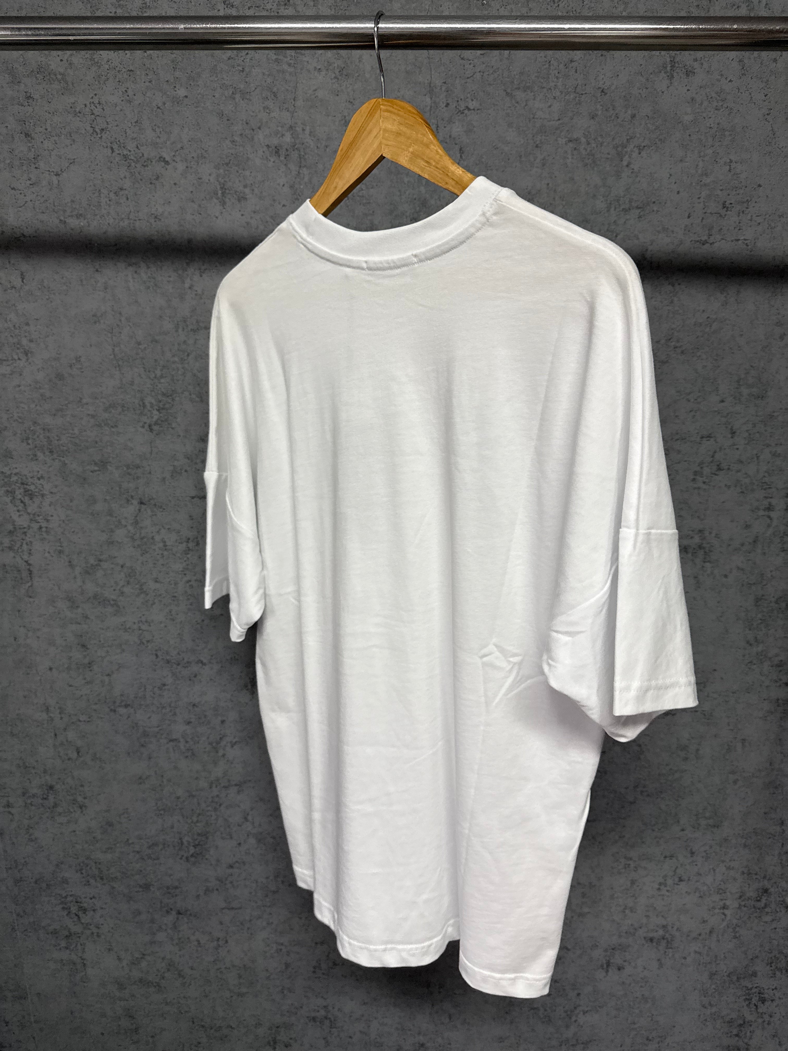 Tricou DG