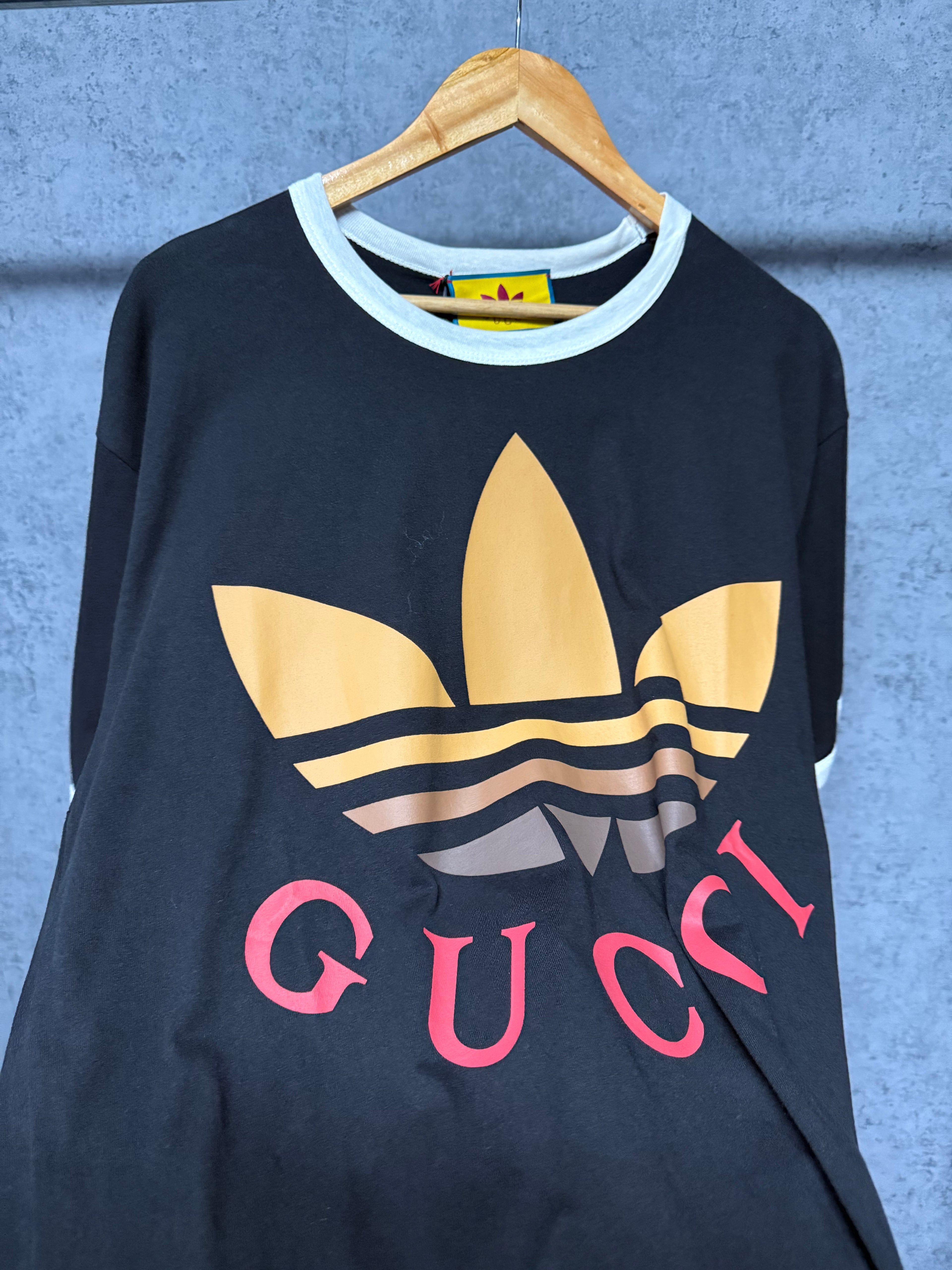 Tricou GG