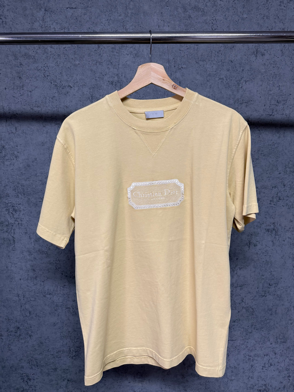 Tricou D!or