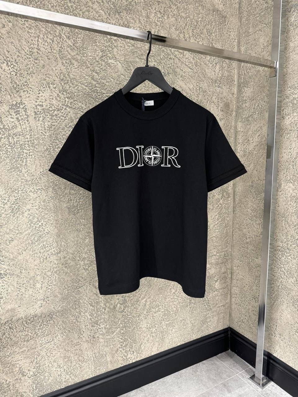 Tricou D!or