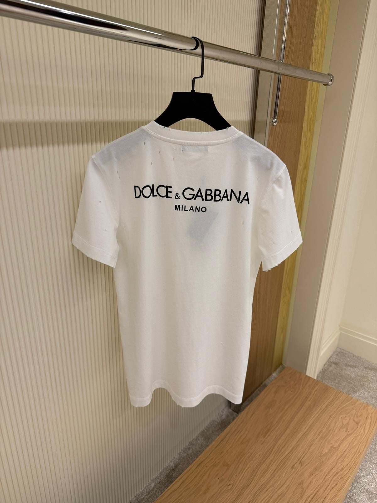 Tricou DG
