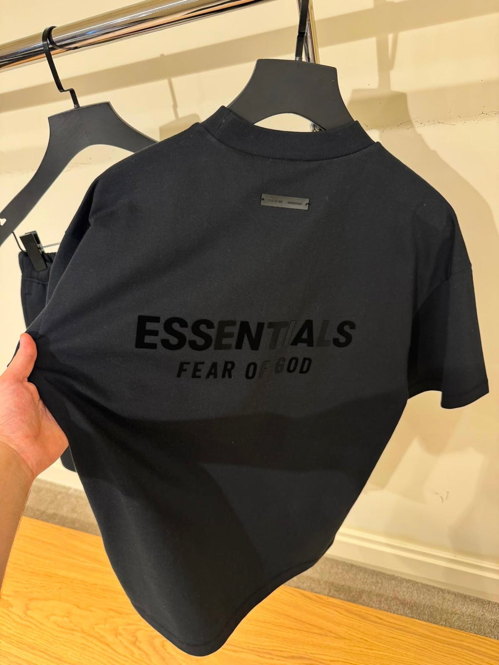 Set Essentials