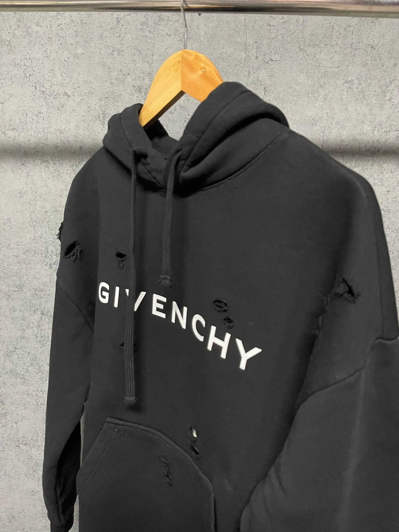 Hanorac Ginv€nchy