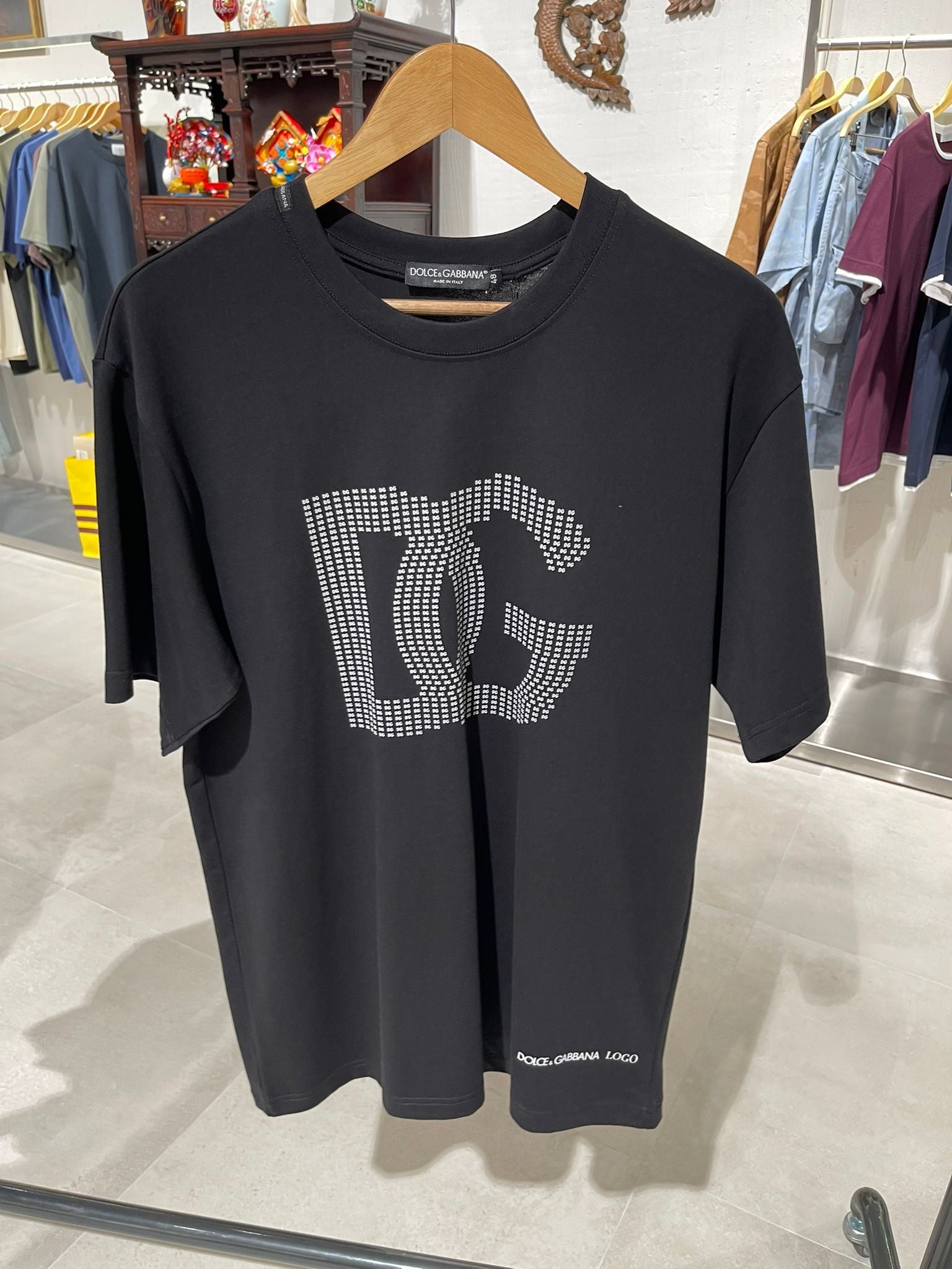Tricou DG