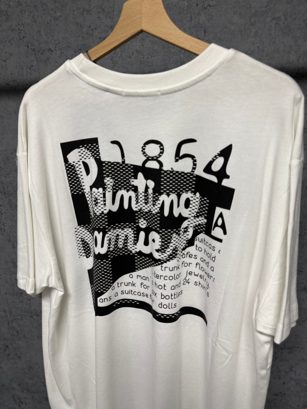 Tricou Lv